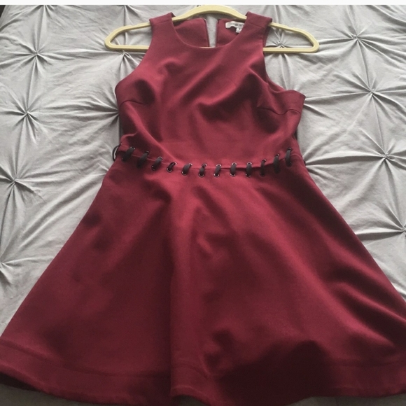 Elizabeth and James Dresses & Skirts - Elizabeth and James dress